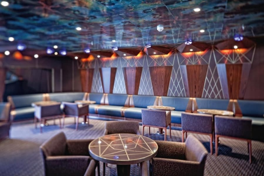 Cheri Lounge
