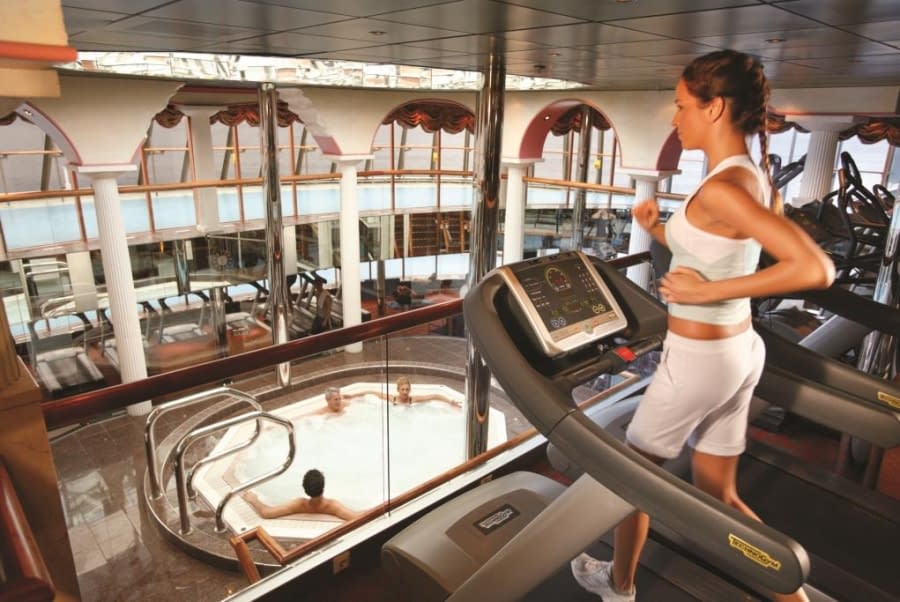 Gimnasio y Jazuzzi