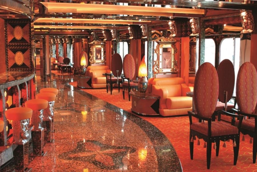 Talia Lounge