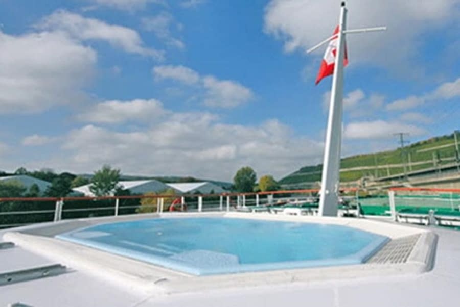 Jacuzzi