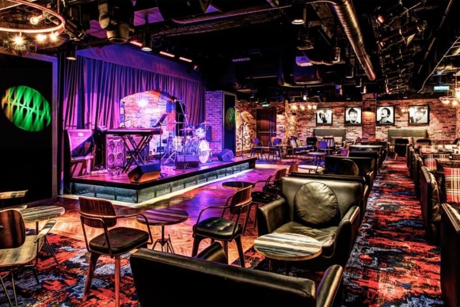 Bar Cavern Club