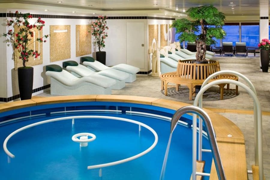 Ying Yang Spa Piscina