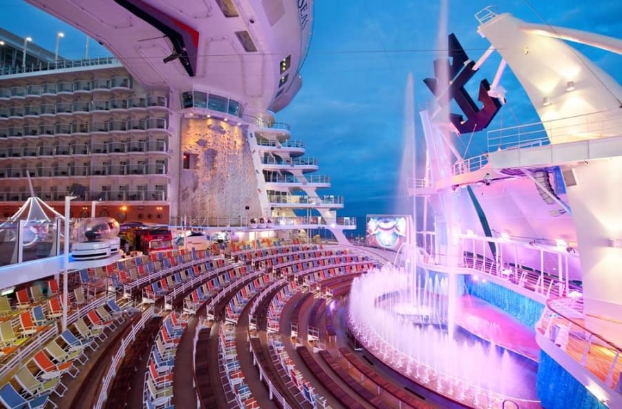 Aqua Theater