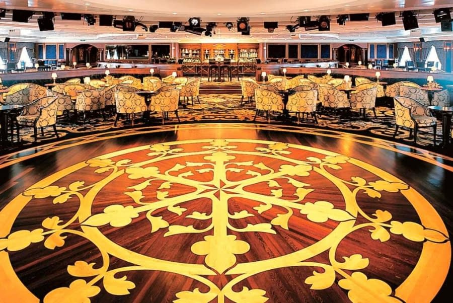 Cabaret-Lounge