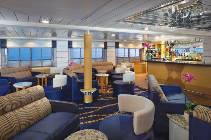  Explorer Lounge